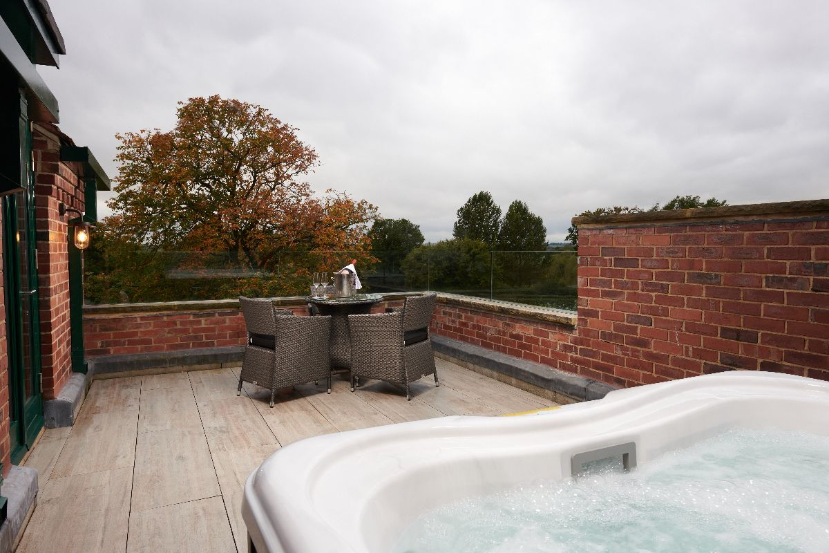 Gallery Item 8 for Aldwark Manor Estate